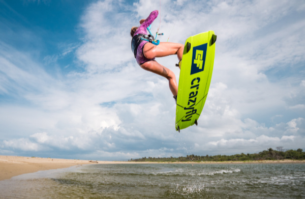 CrazyFly Raptor 2020 Kiteboard 6 Raptor Kiteboarding